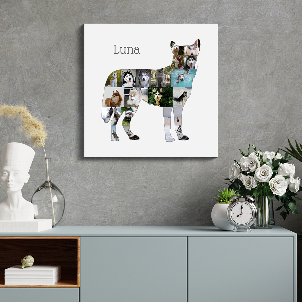Fotocollage als stehende Husky-Silhouette mit Namen auf Weiss, rahmenlos an grauer Wand über einem Sideboard