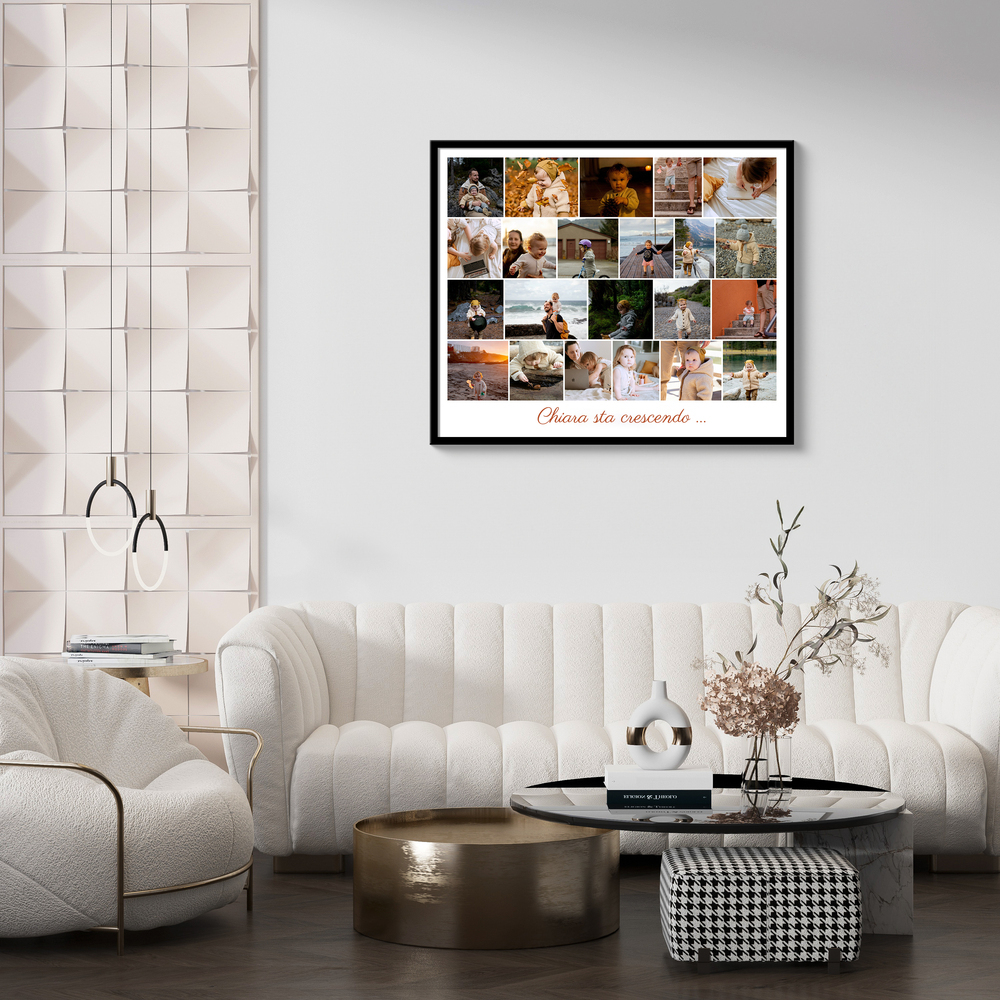 Collage di foto di una bambina in cornice nera sopra il divano bianco, un regalo speciale per i nonni.