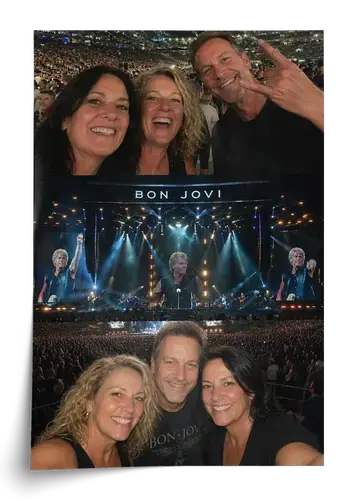 Collage concerto con testo personalizzabile