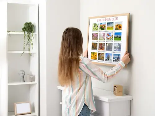 Collage Polaroid Natura: Fiori, Boschi e Spiagge