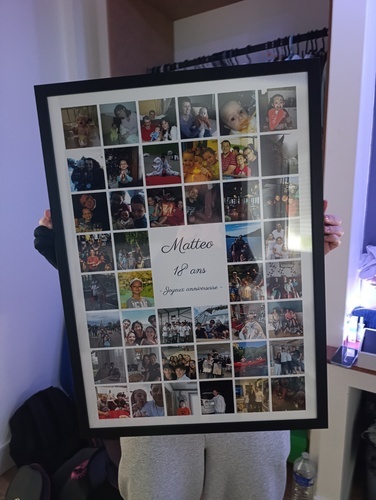 Photo du client Aurélie pour l'évaluation Impression Photocollage Affiche encadrée (bois, noir) 50x70cm